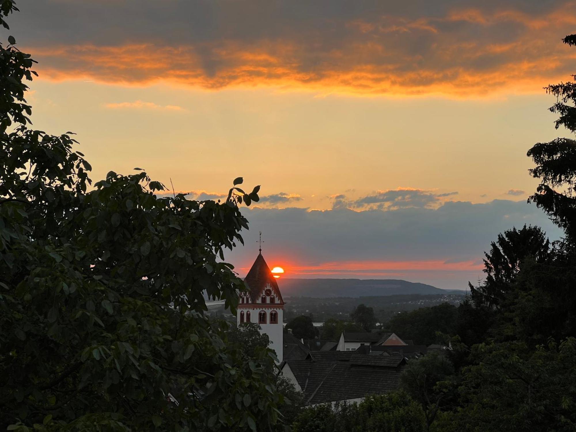 Wohnung Mit Schoenem Aussicht Bendorf Buitenkant foto